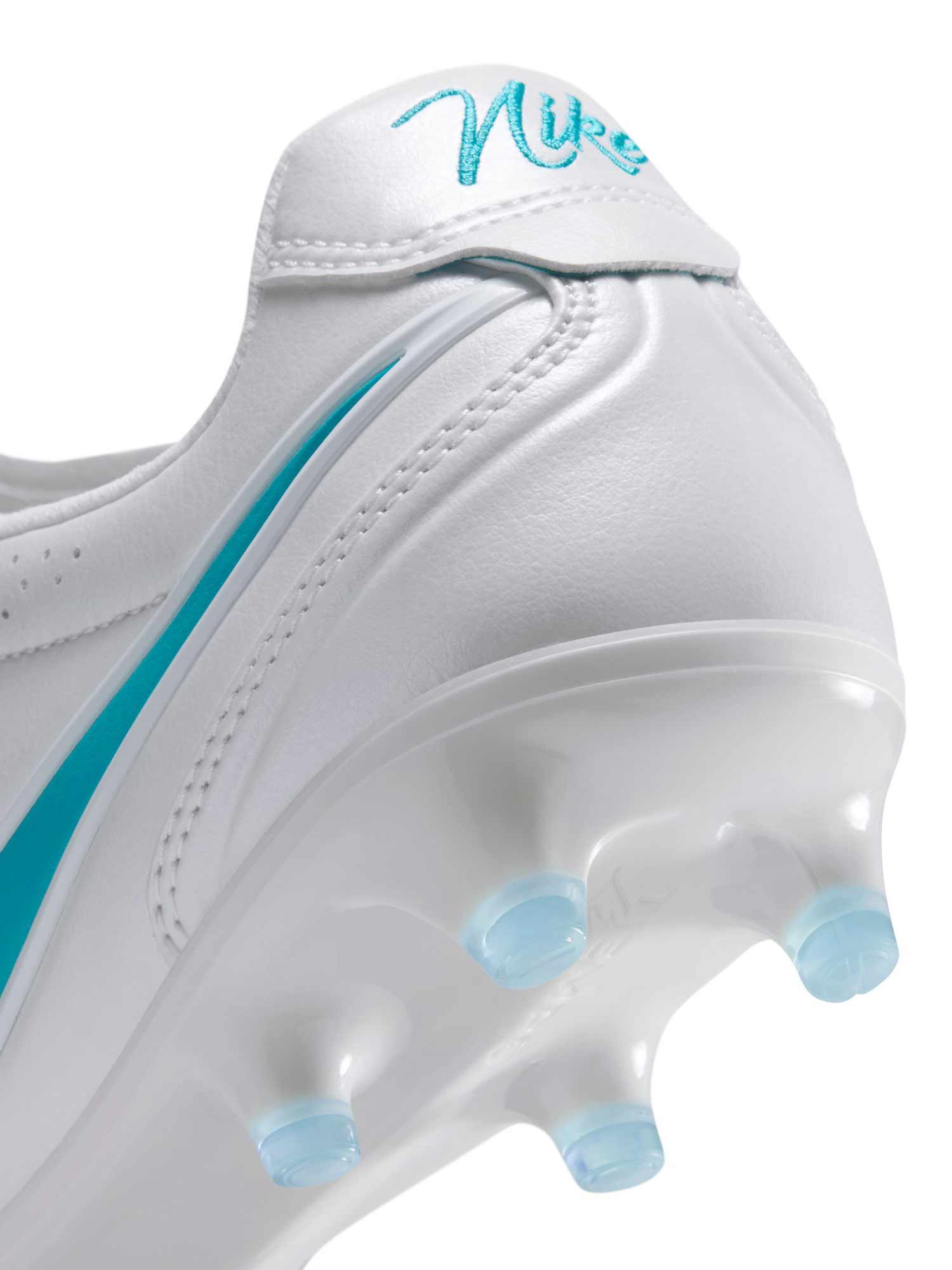 NIKE Обувки TIEMPO LIGERA PRO FG