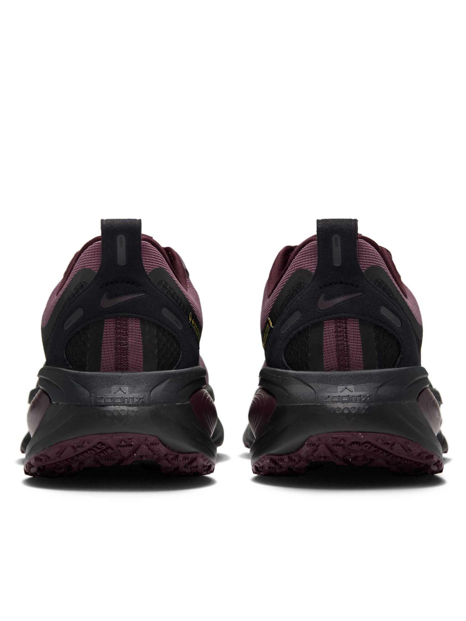 NIKE Обувки VOMERO 18 GTX