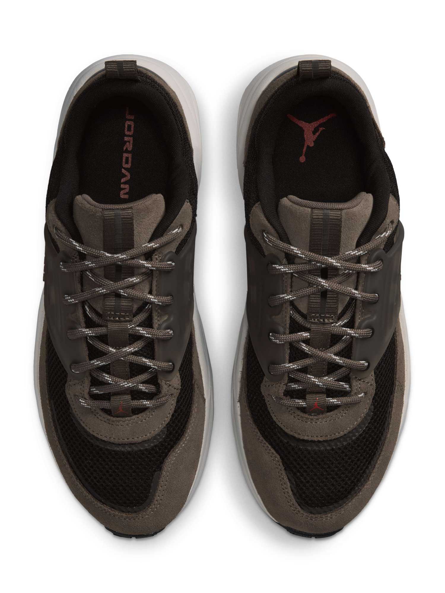 JORDAN Обувки JORDAN TRUNNER O/S