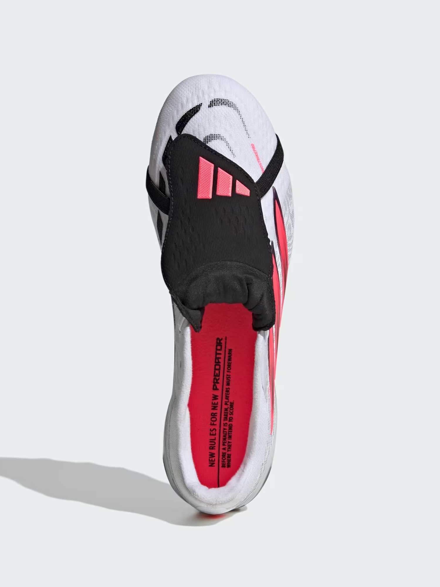 ADIDAS Обувки PREDATOR PRO