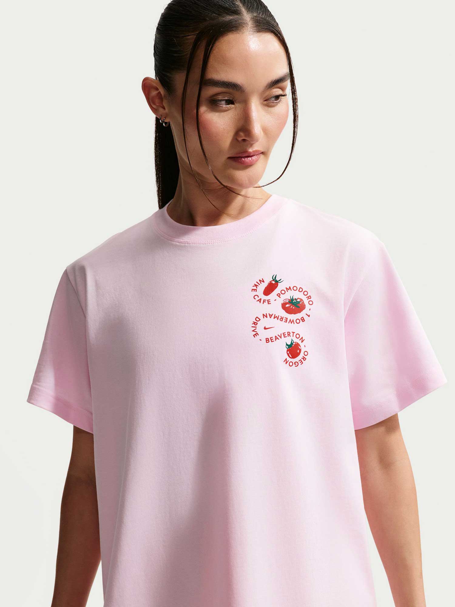 NIKE Тениска W NSW CLSC BF CAFE TOMATO TEE