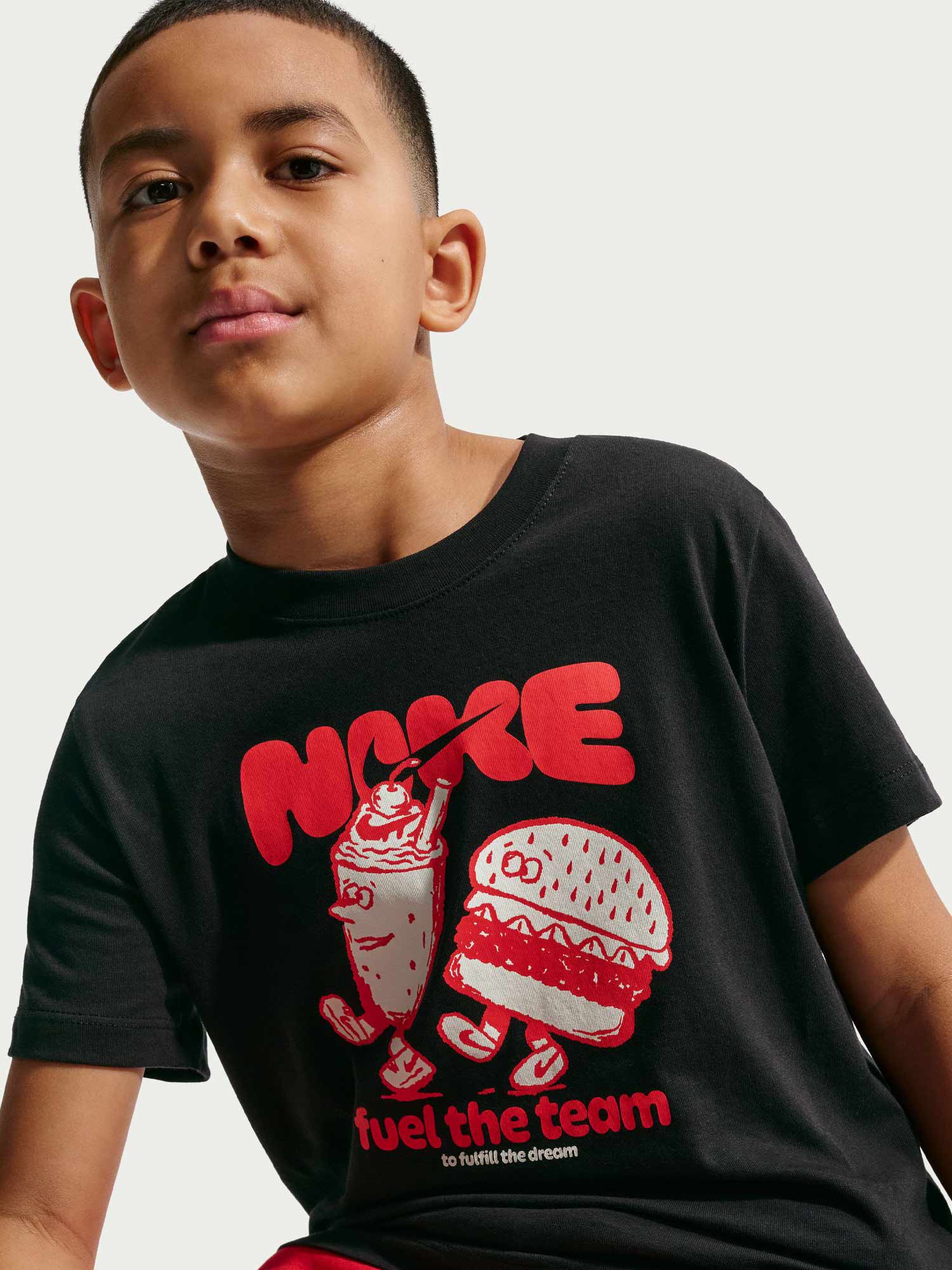 NIKE Тениска K NSW TEE FEEL THE TEAM
