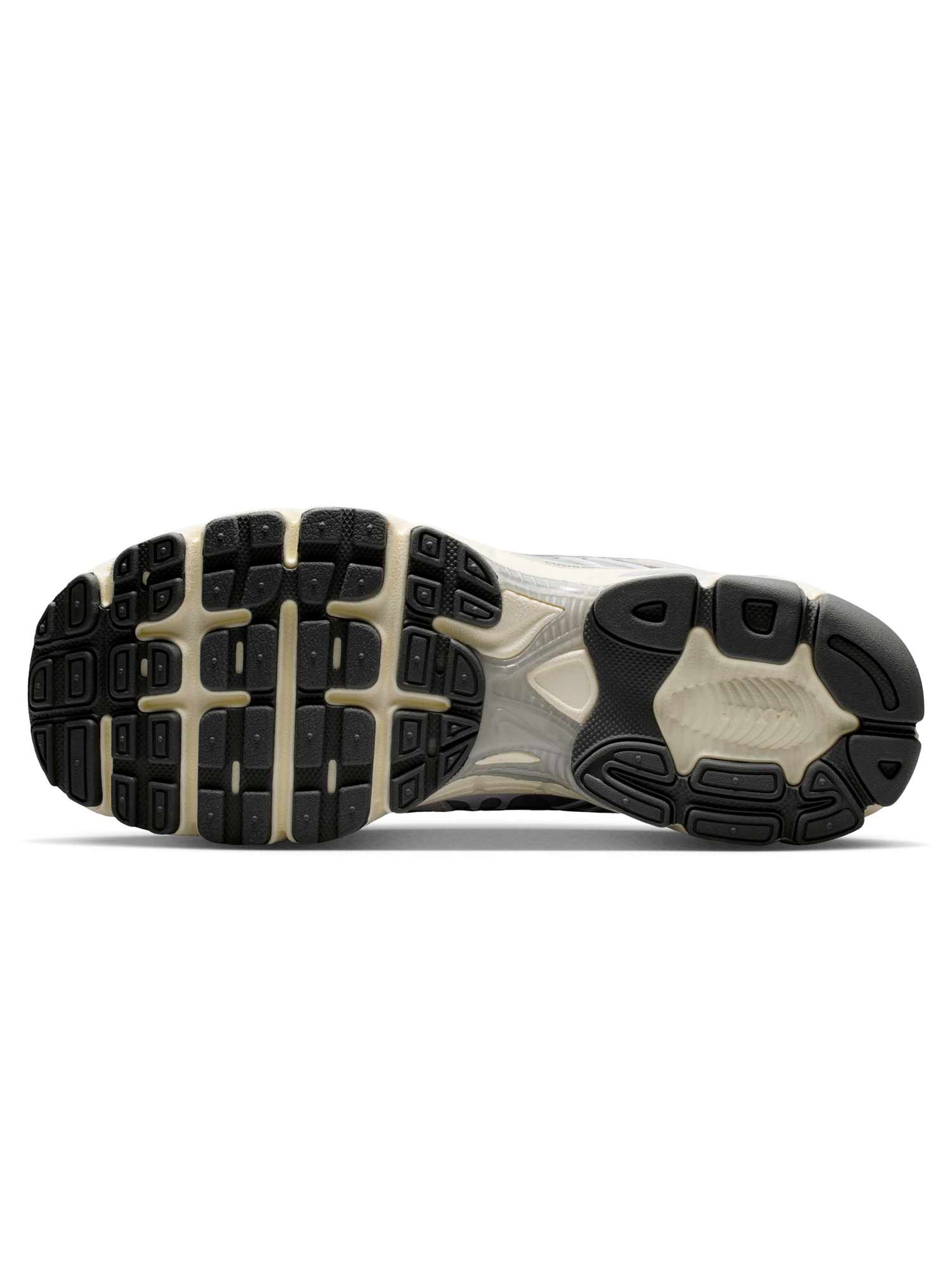 NIKE Обувки AIR MAX MOTO 2K