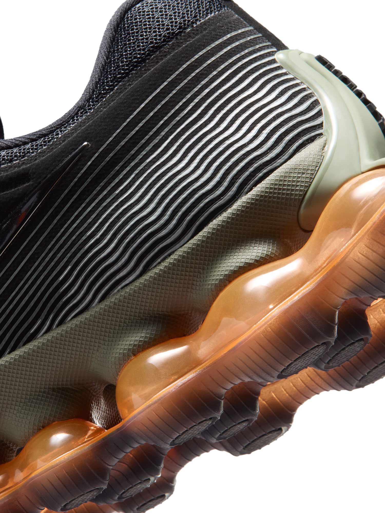 NIKE Обувки AIR LIQUID MAX AW