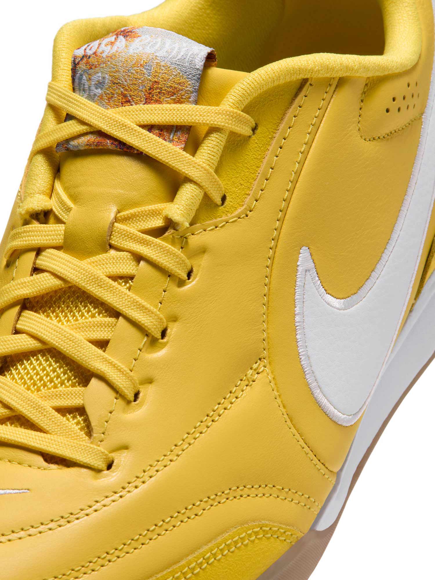 NIKE Обувки TIEMPO STREETGATO JOGA