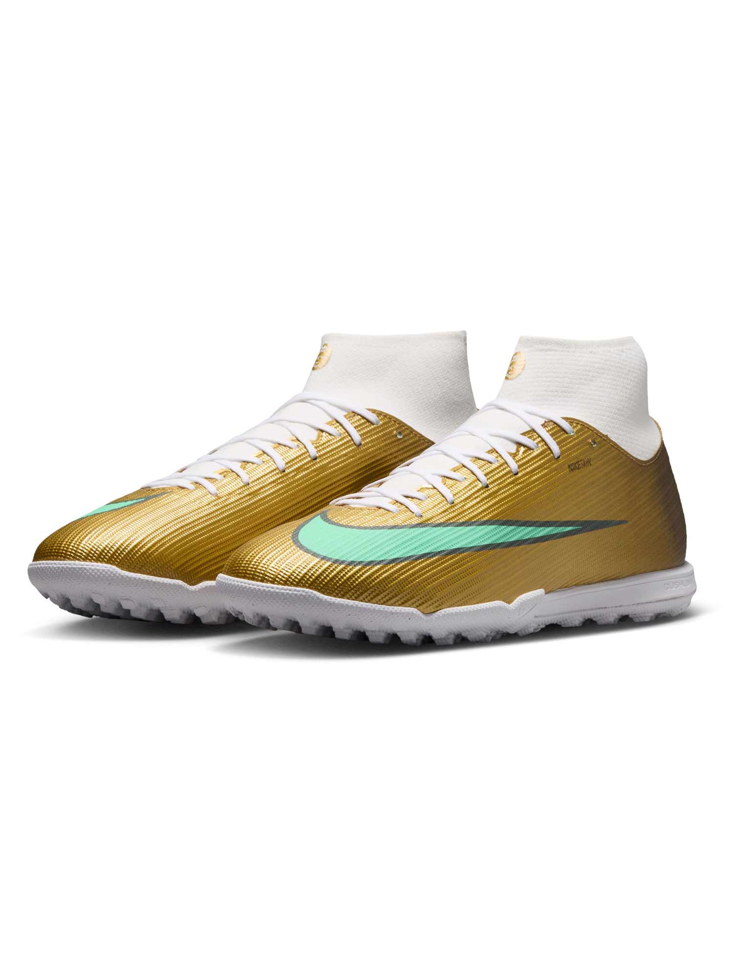 NIKE Обувки SUPERFLY 11 ACADEMY TF KM