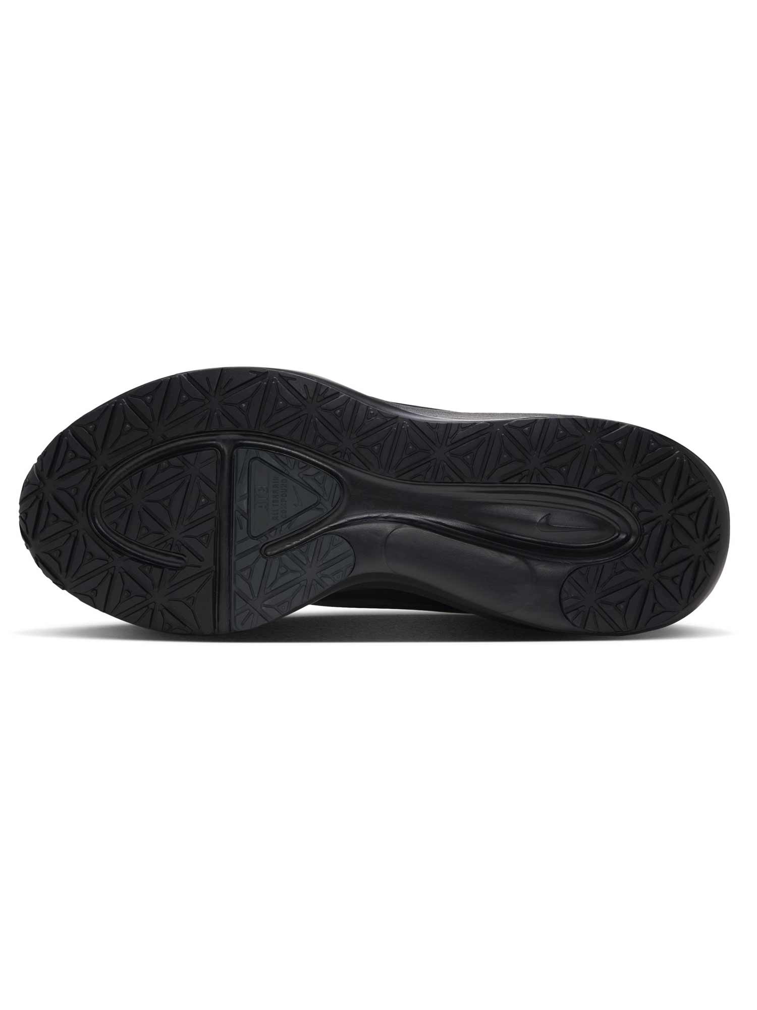 NIKE Обувки REVOLUTION 8 UTILITY