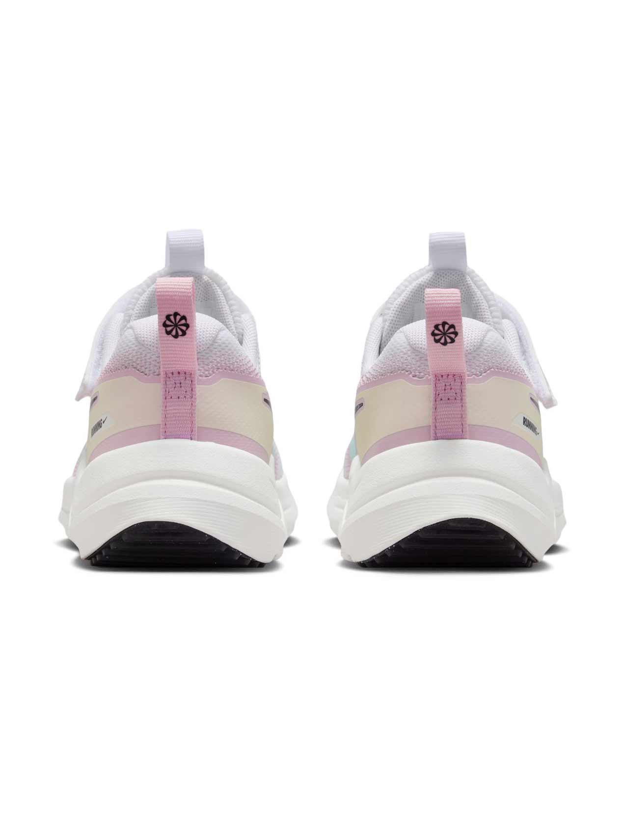 NIKE Обувки COSMIC RUNNER SE 2 PS