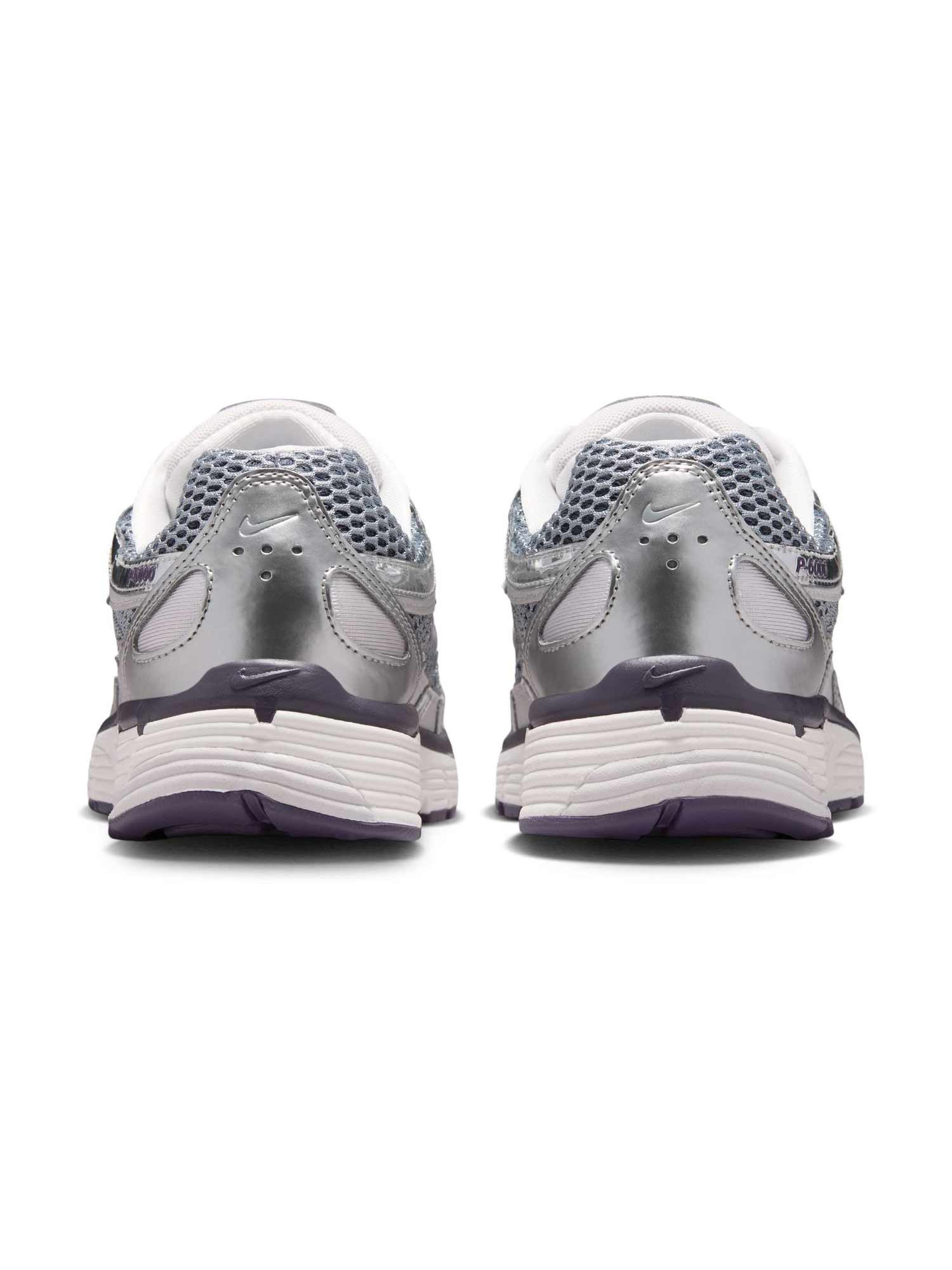 NIKE Обувки W P-6000