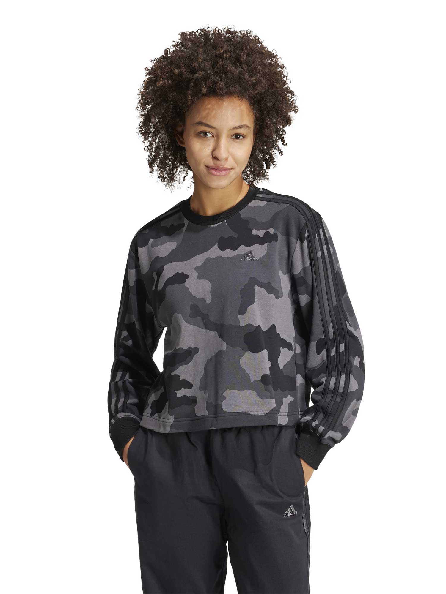 Bluza Essentials 3-Stripes Camo-Print Cropped