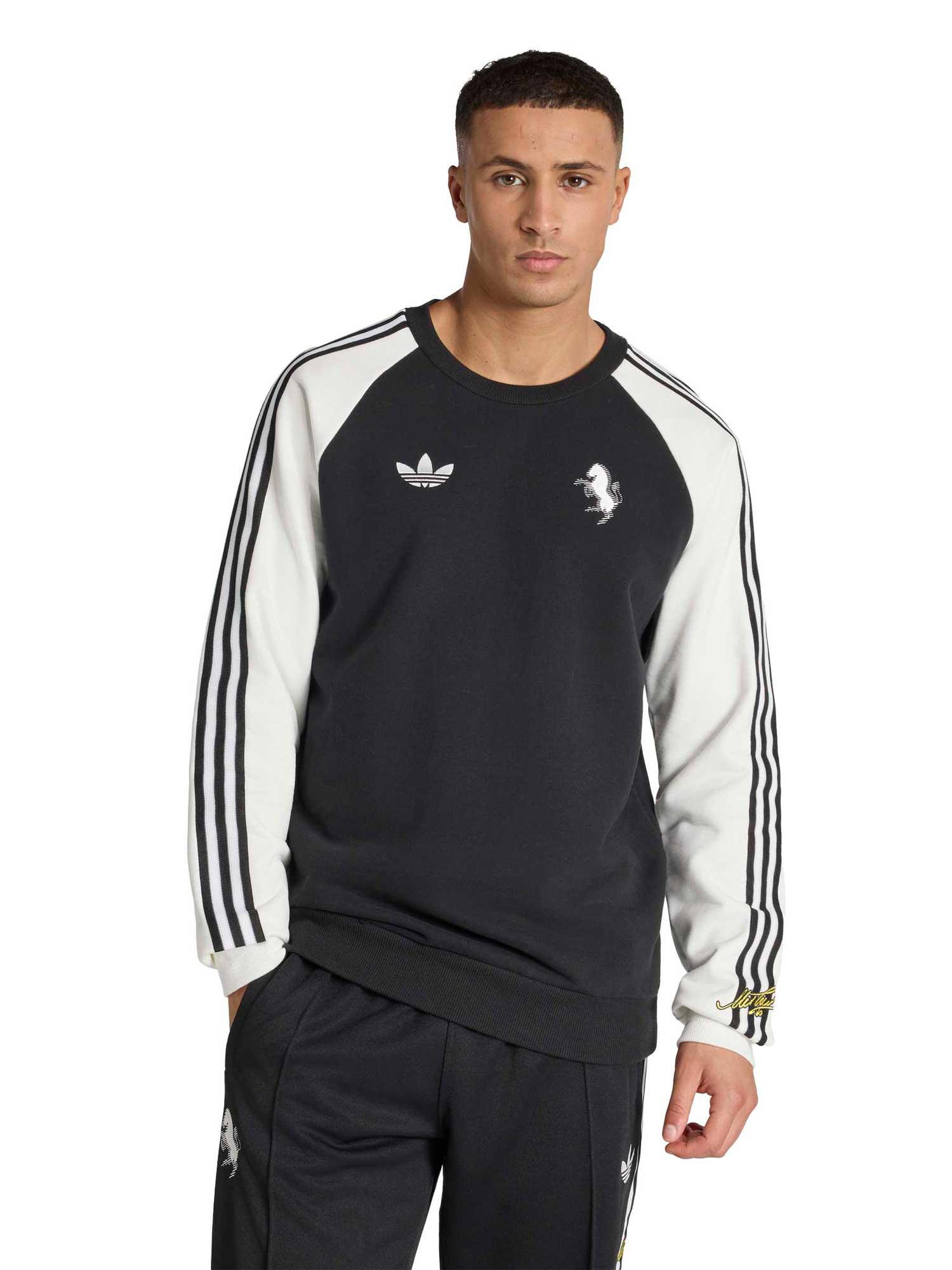 ADIDAS ORIGINALS Суитшърт Juventus FC Originals Crew Sweatshirt