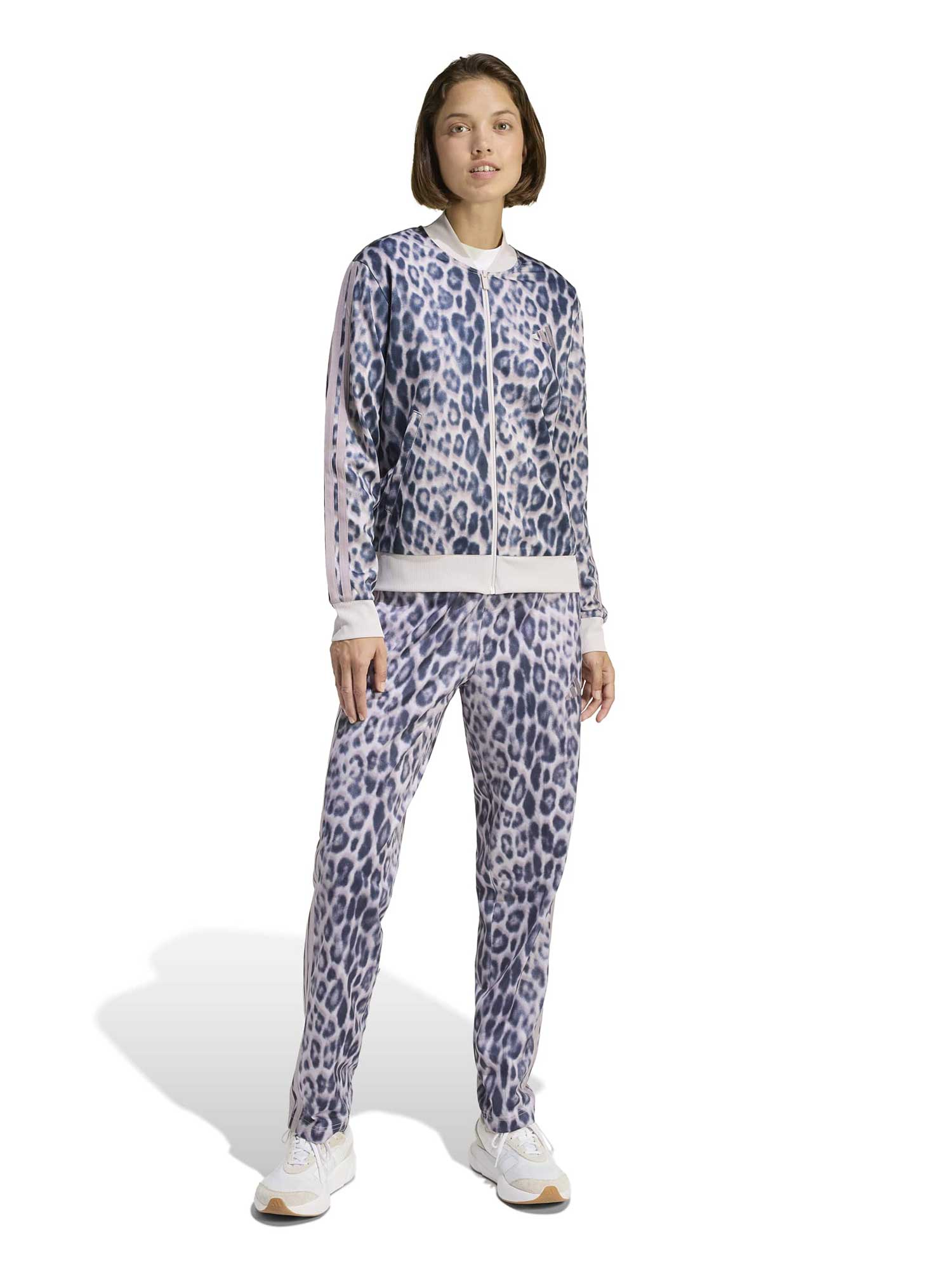 ADIDAS SPORTSWEAR Спортен екип ESSENTIALS 3-STRIPES Tracksuit ANIMAL