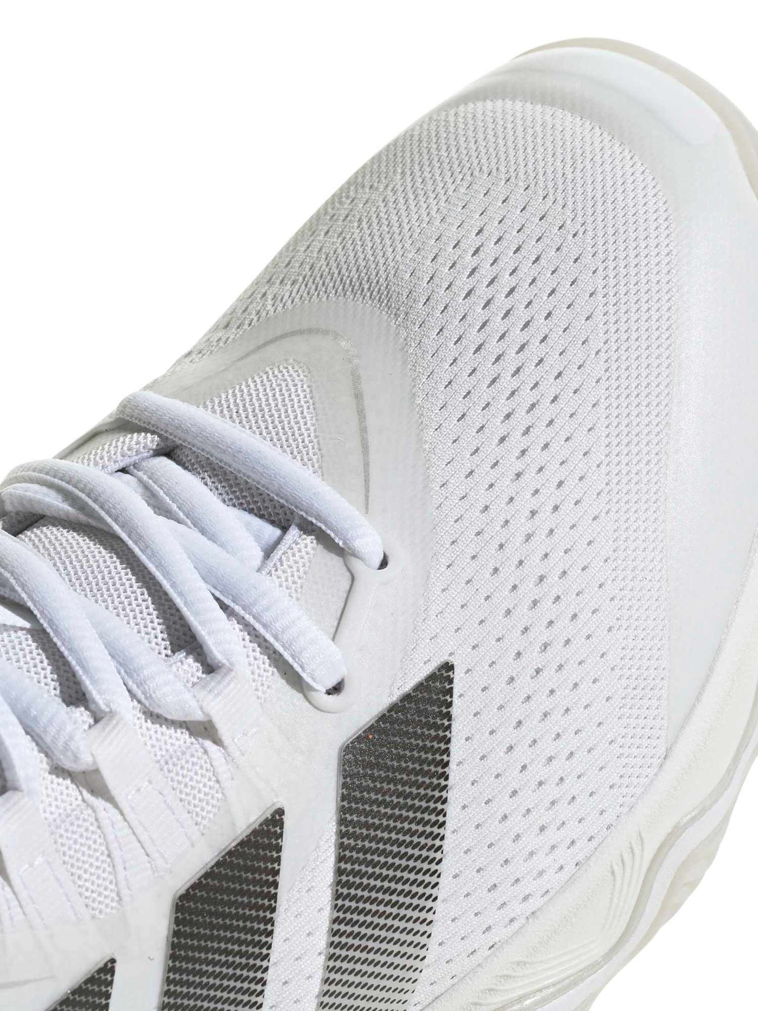 ADIDAS Обувки CRAZYFLIGHT 7