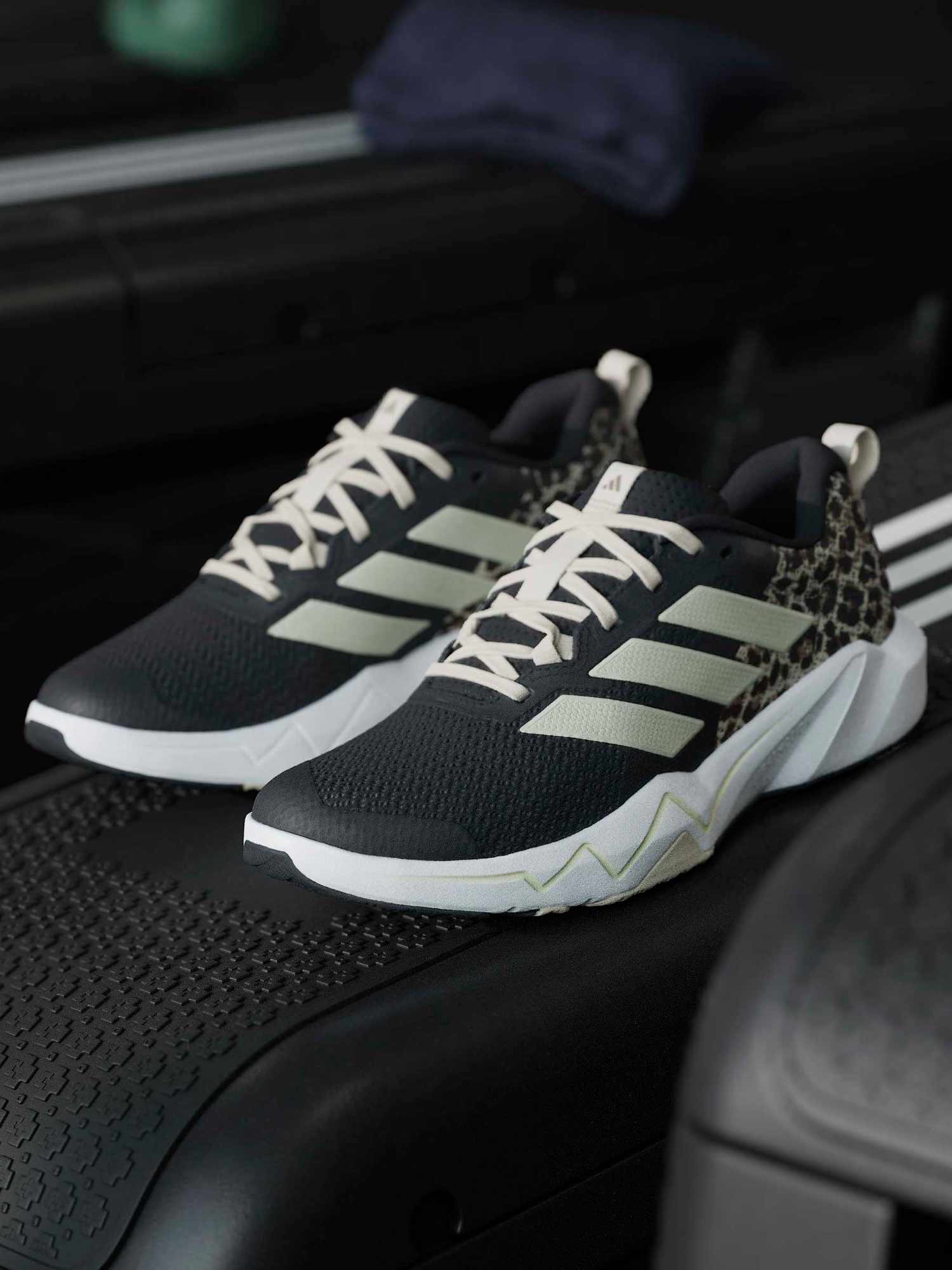 ADIDAS Обувки Rapidmove Go Training