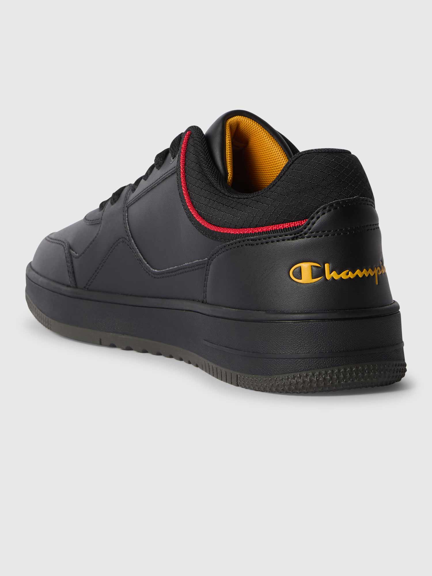 CHAMPION