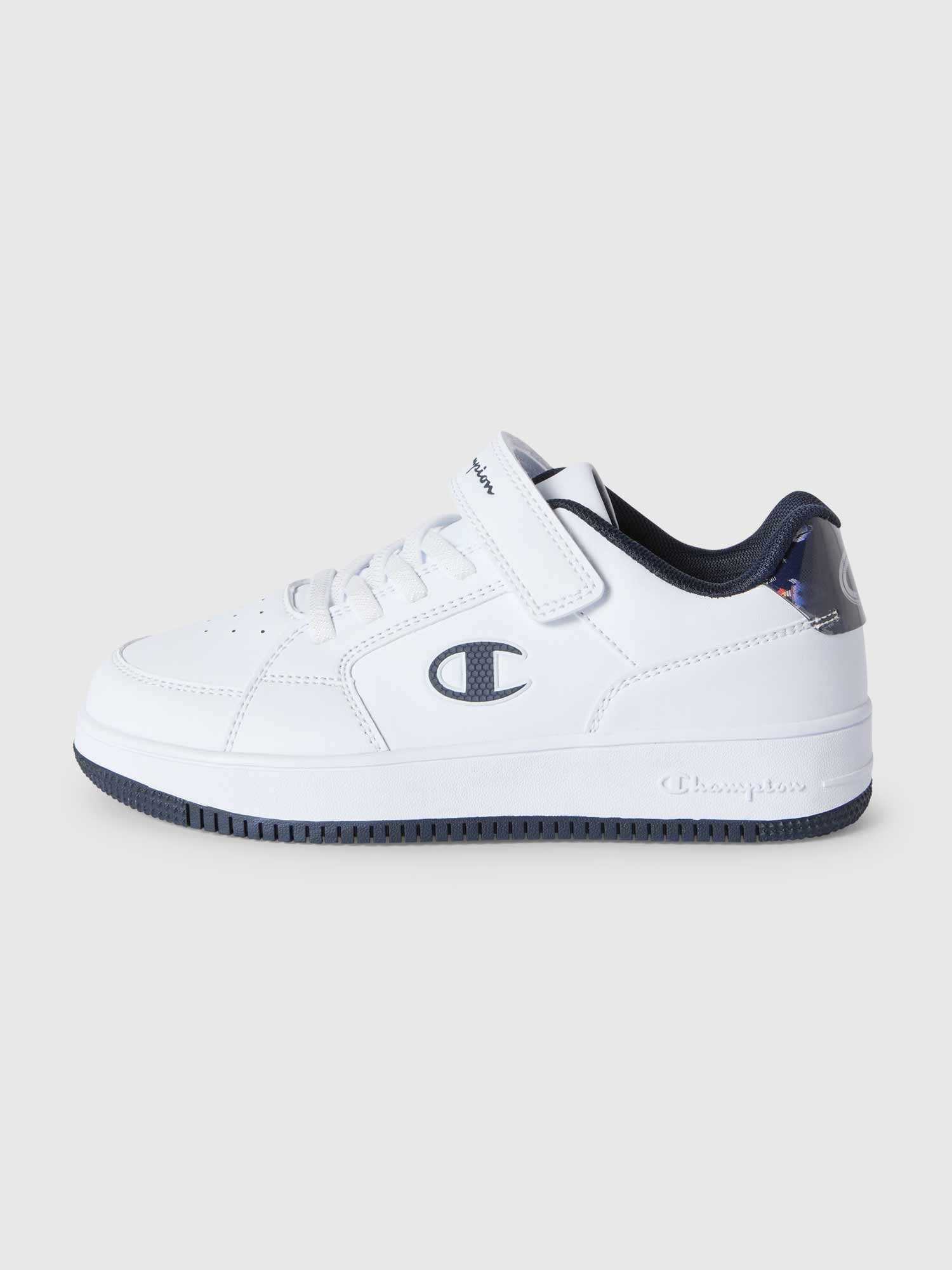 CHAMPION