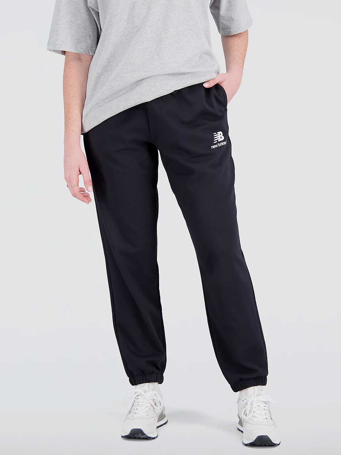 Pantaloni sport Essentials Stacked Logo