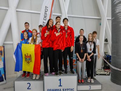 Бургас беше плувната столица на България по време на 11-ия международен турнир „Бриз – Иван The Roshav Стойчев“