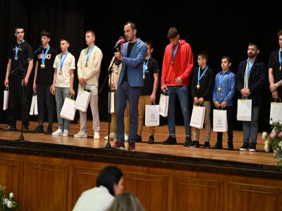 SPORT DEPOT подкрепи награждаването на 235 млади спортисти с увреждания по случай Деня на българския спорт