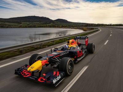 Red Bull Showrun – зрелищно шоу и много адреналин за зрителите в Пловдив