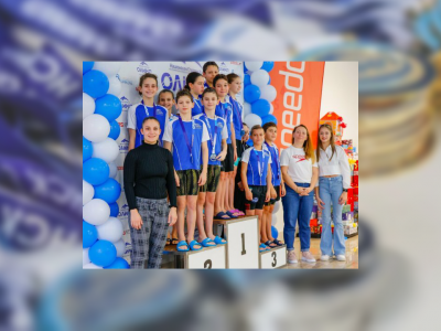 НСК „Олимп“ изпрати 2022-ра с традиционен коледен турнир по плуване, обвърза го и с кауза