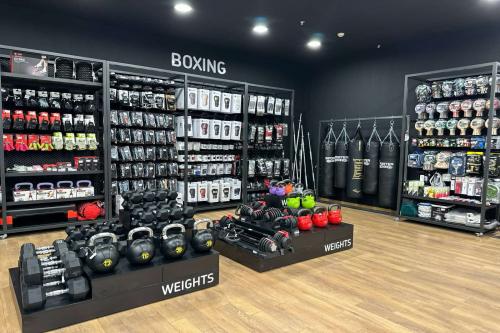 SPORT DEPOT Пловдив MEGA STORE